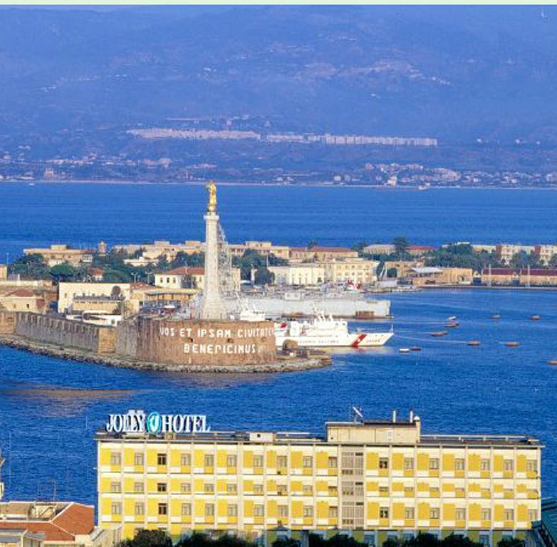 Hotel Dello Stretto Messina Exterior photo